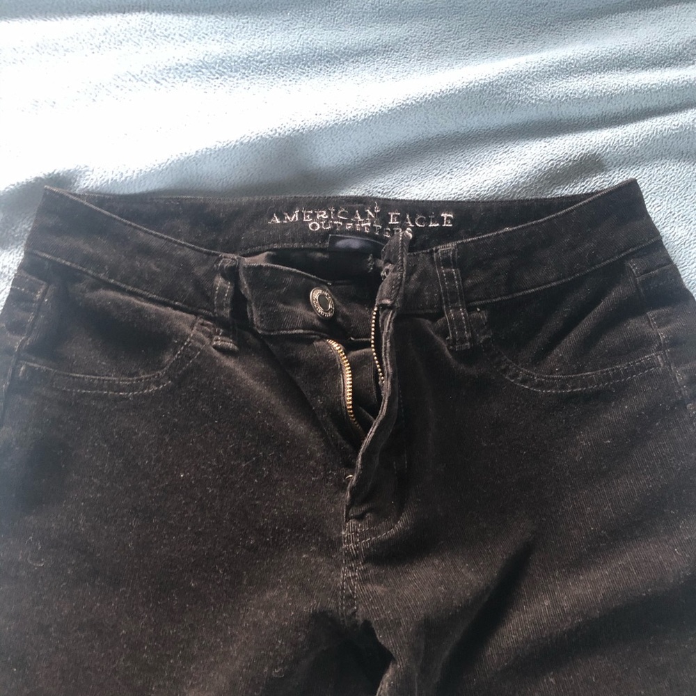America Eagle Black Velvety jeggings size 6R - Picture 4 of 4
